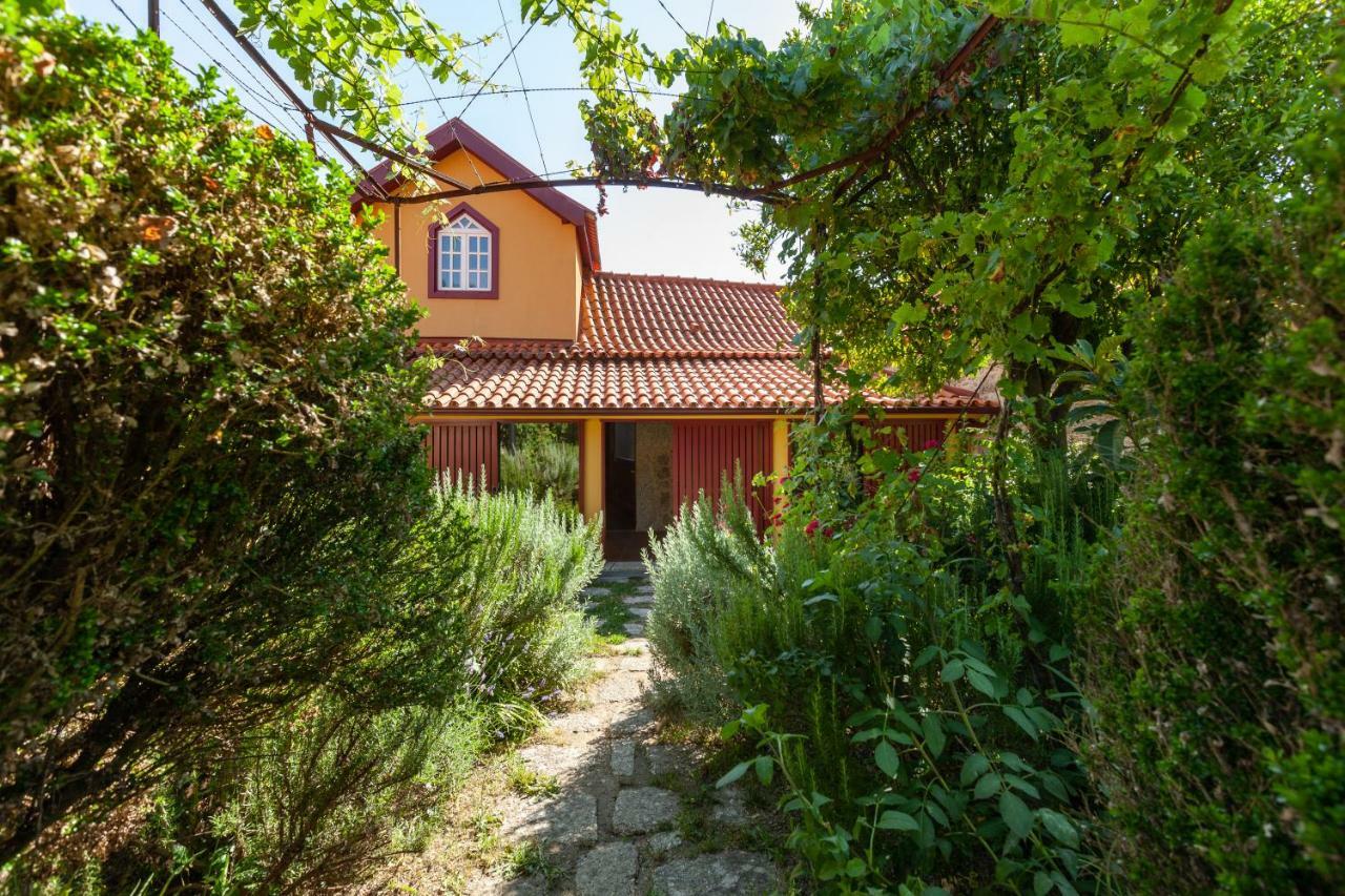 Casa Do Eido - Sustainable Living & Nature Experiences Geres Exteriér fotografie