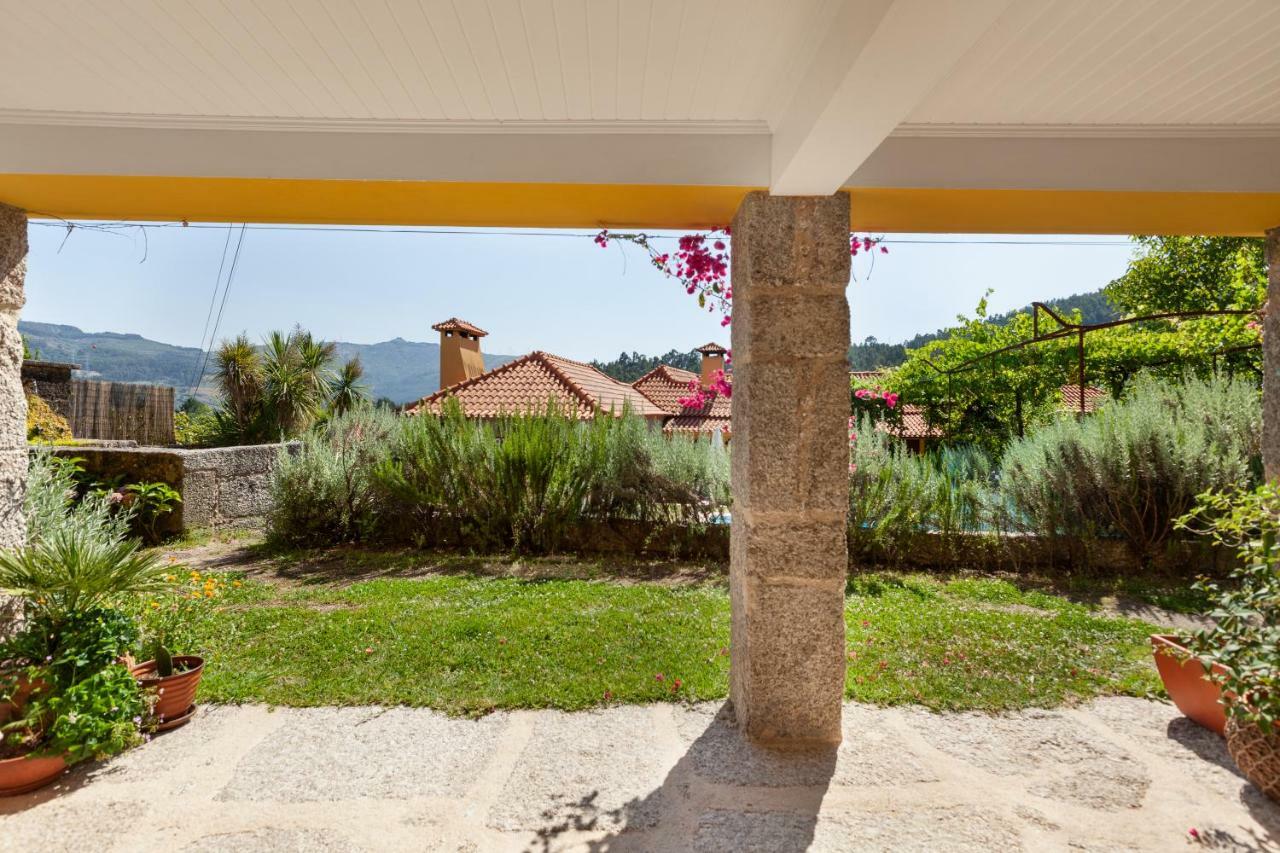 Casa Do Eido - Sustainable Living & Nature Experiences Geres Exteriér fotografie